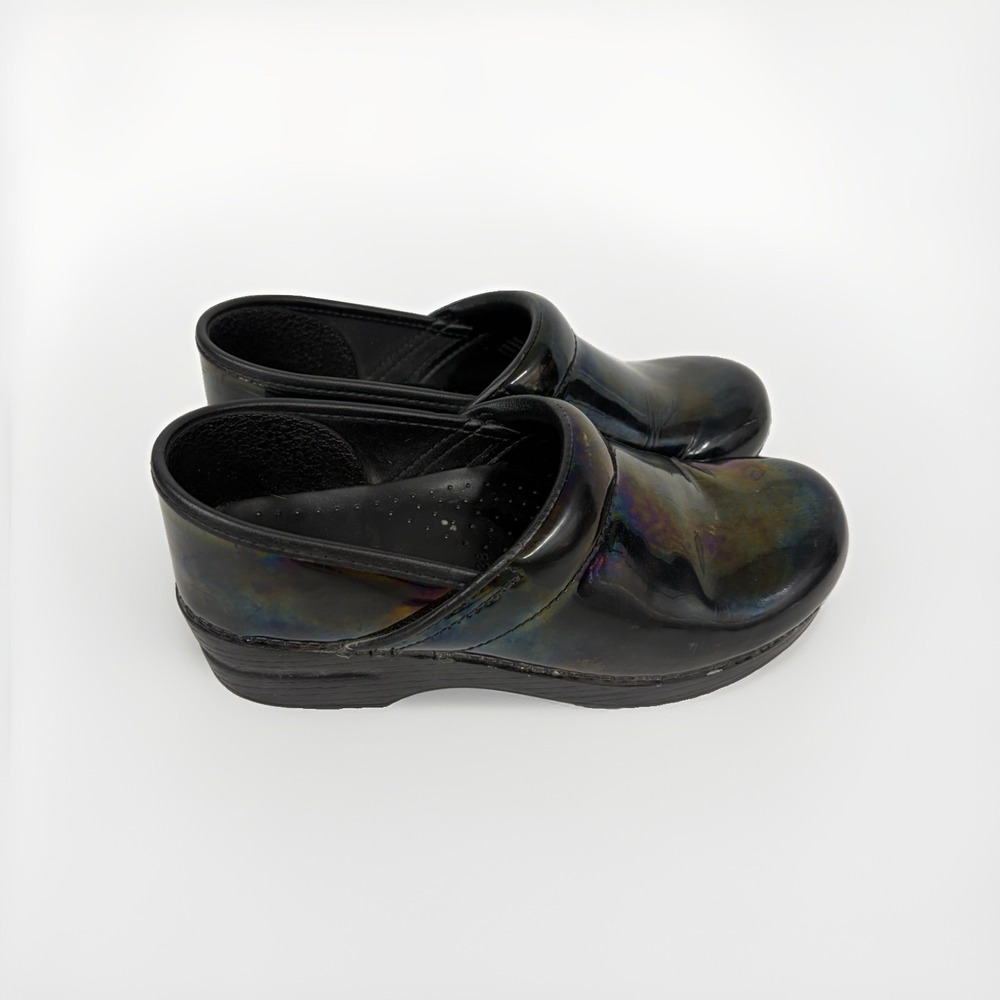 Dansko Professional Petrol Patent Leather Clogs Women's EU 38 US 7.5-8 T5
